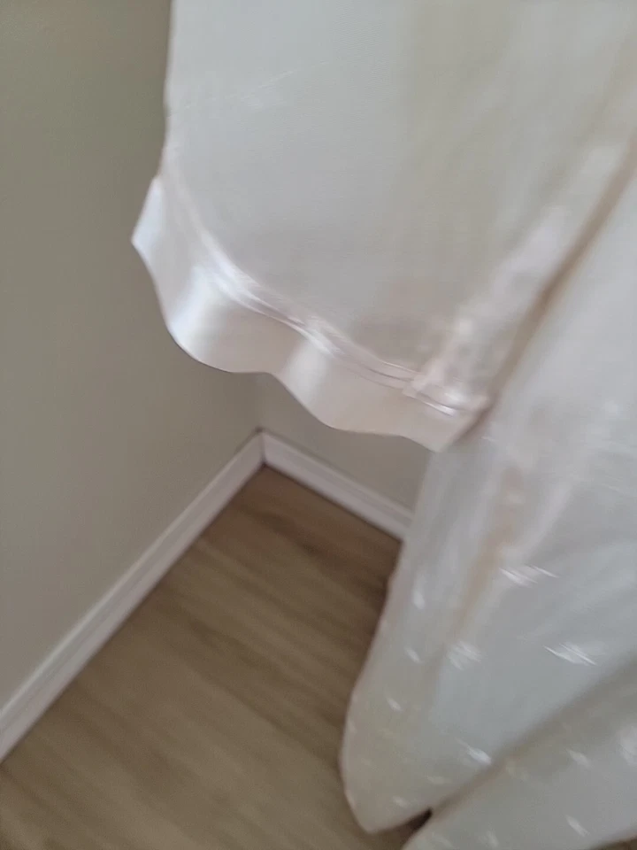 Bata Jones New York Marfil Pequeña Mediana Bolsillos Satinados Nueva Foto 3 de 4