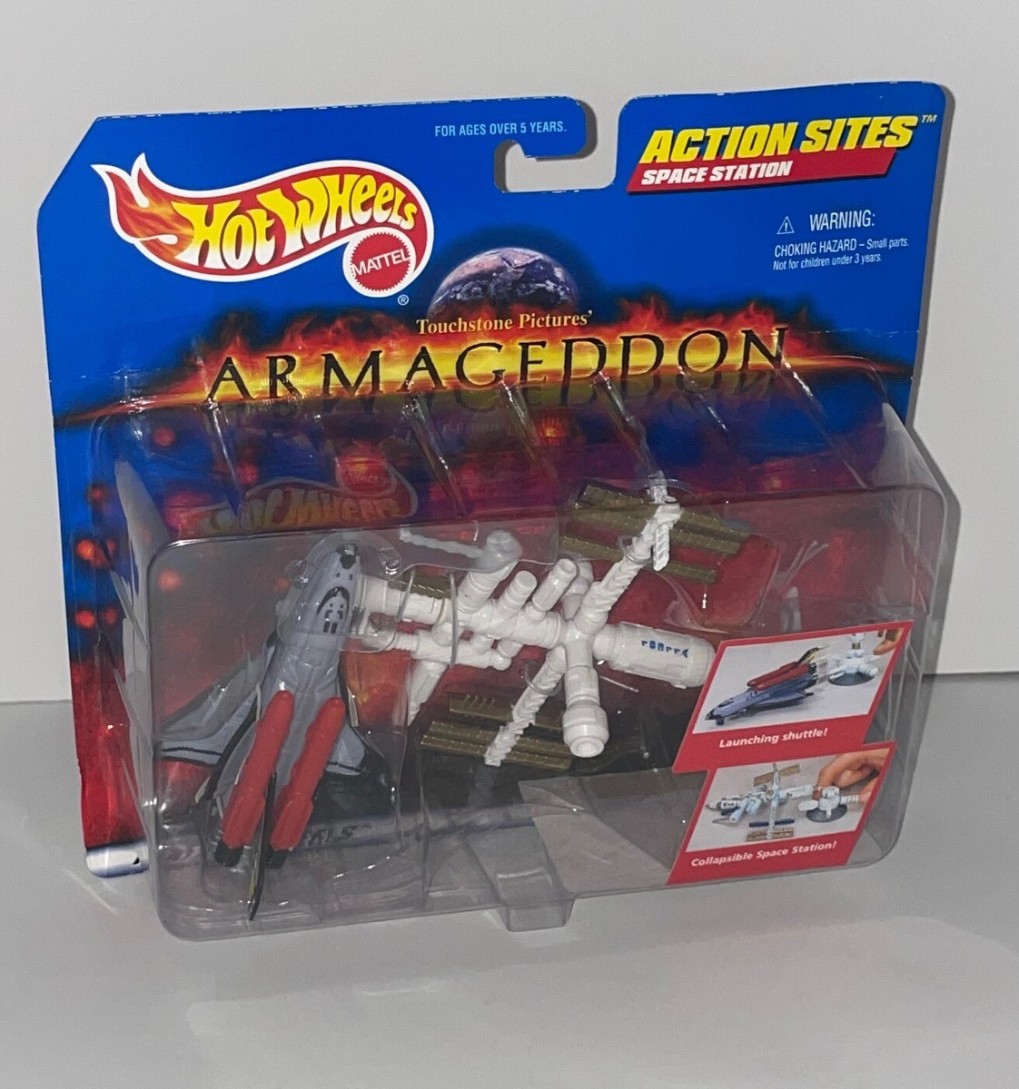 1997 HOT WHEELS Action Sites ARMAGEDDON SPACE STATION – Brand New