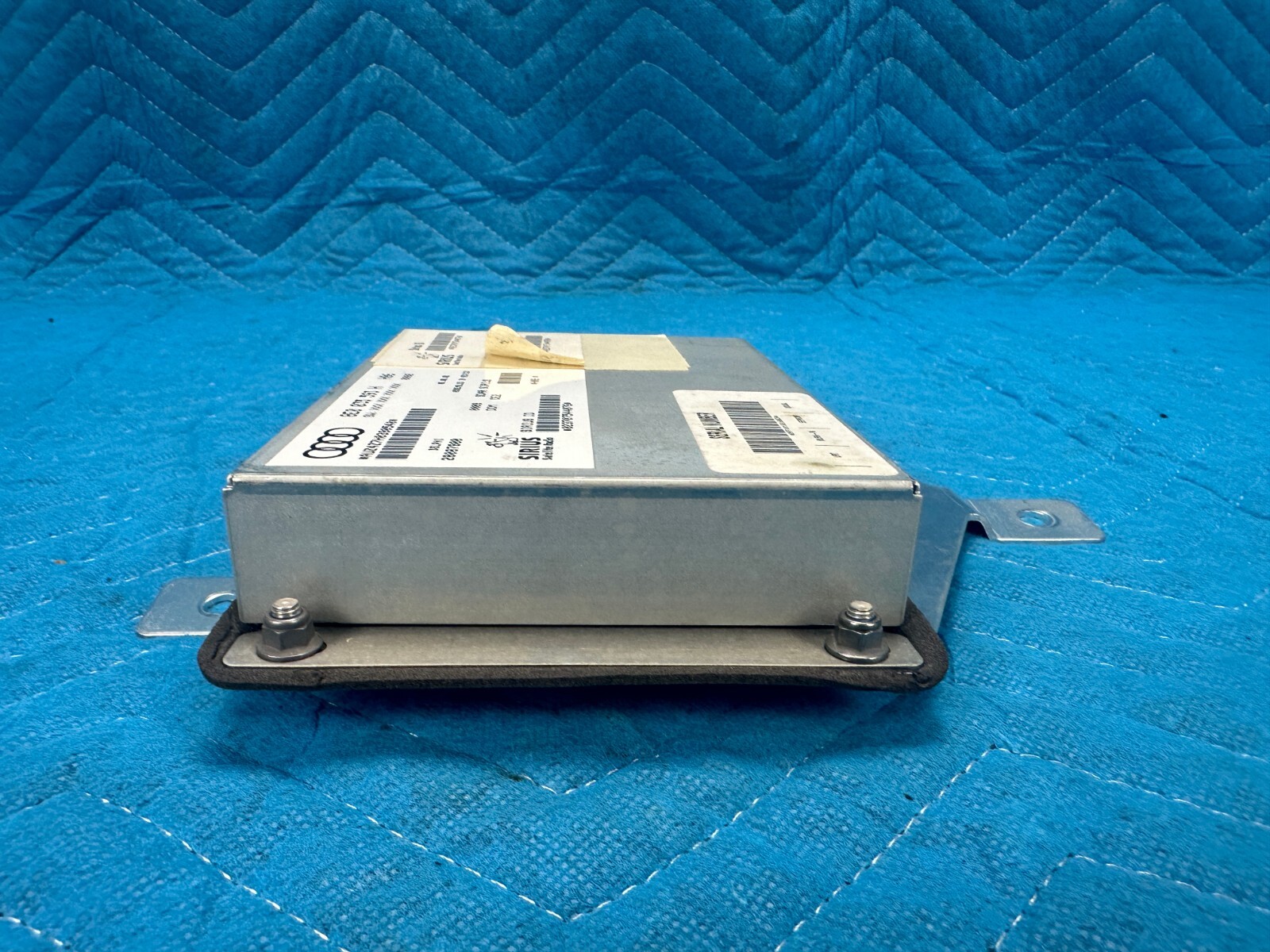 Bentley Continental Flying Spur Satellite Radio Control Module 29k 2006-2012 OEM