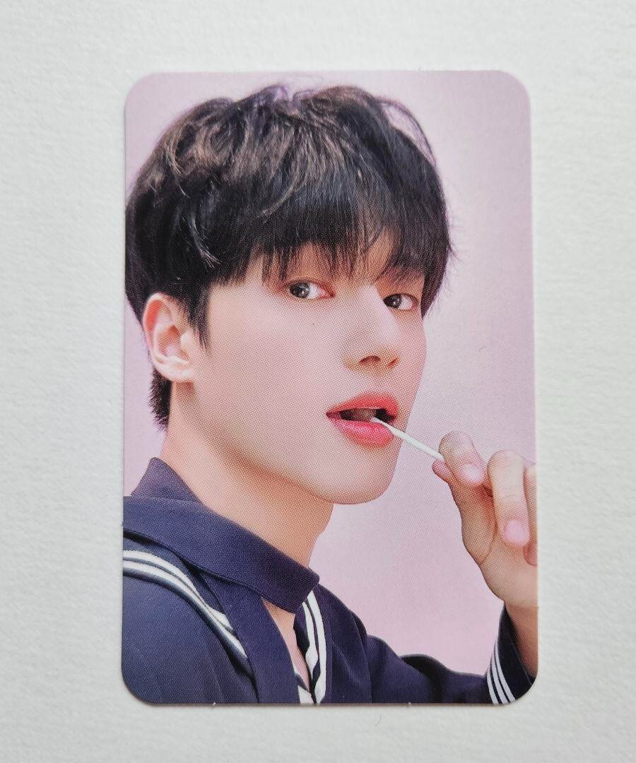 ATEEZ ANITEEZ IN ILLUSION POP-UP Store L Holder Photocard