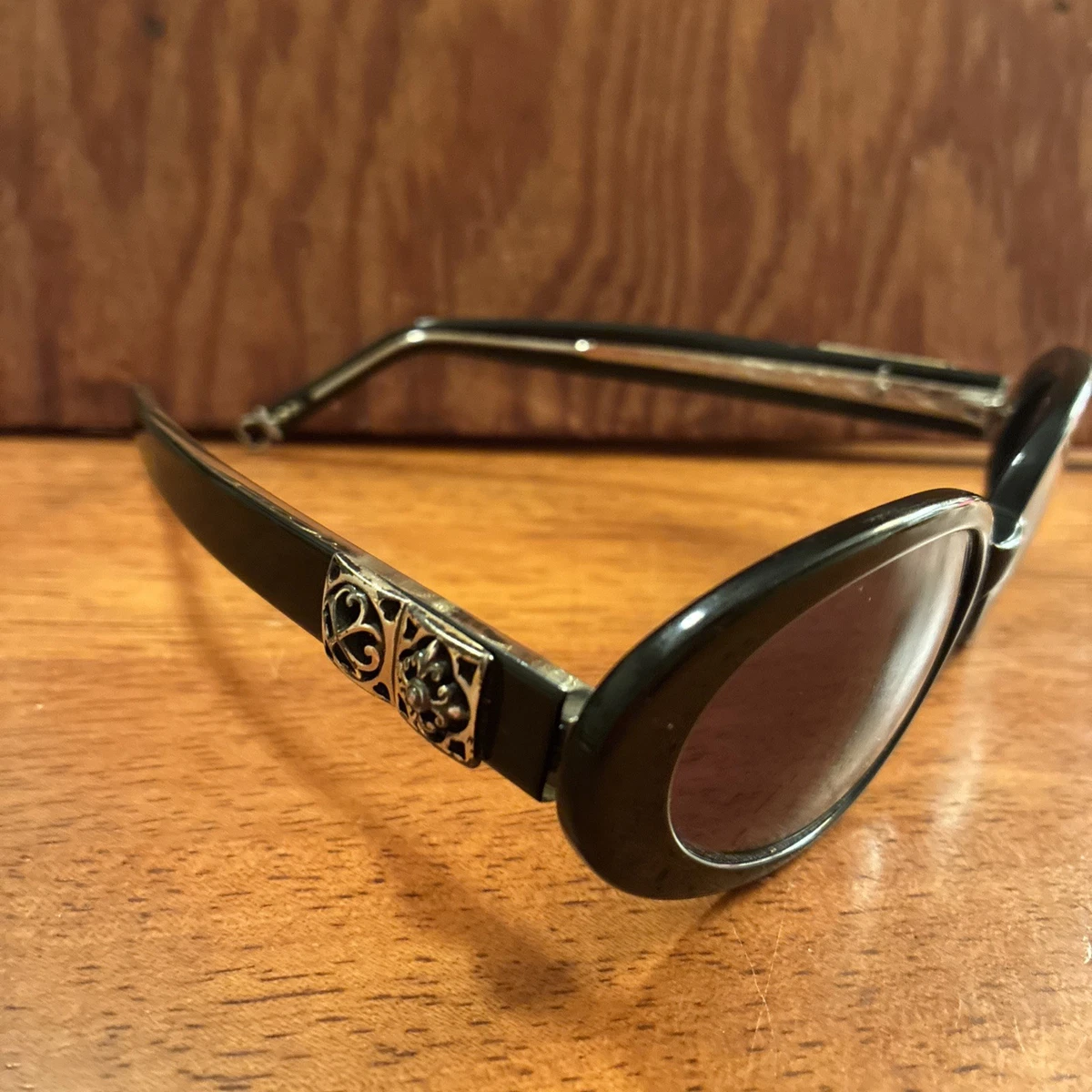 Brighton Black Ivory Trim Sunglasses with Decorative Silver Scroll Accents Brighton Silver Oval Sunglasses for Women for sale | eBay main image 4