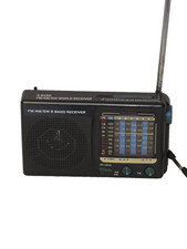 Portable RADIO AM FM MW SW 9 Band World Receiver Works DC Or Battery