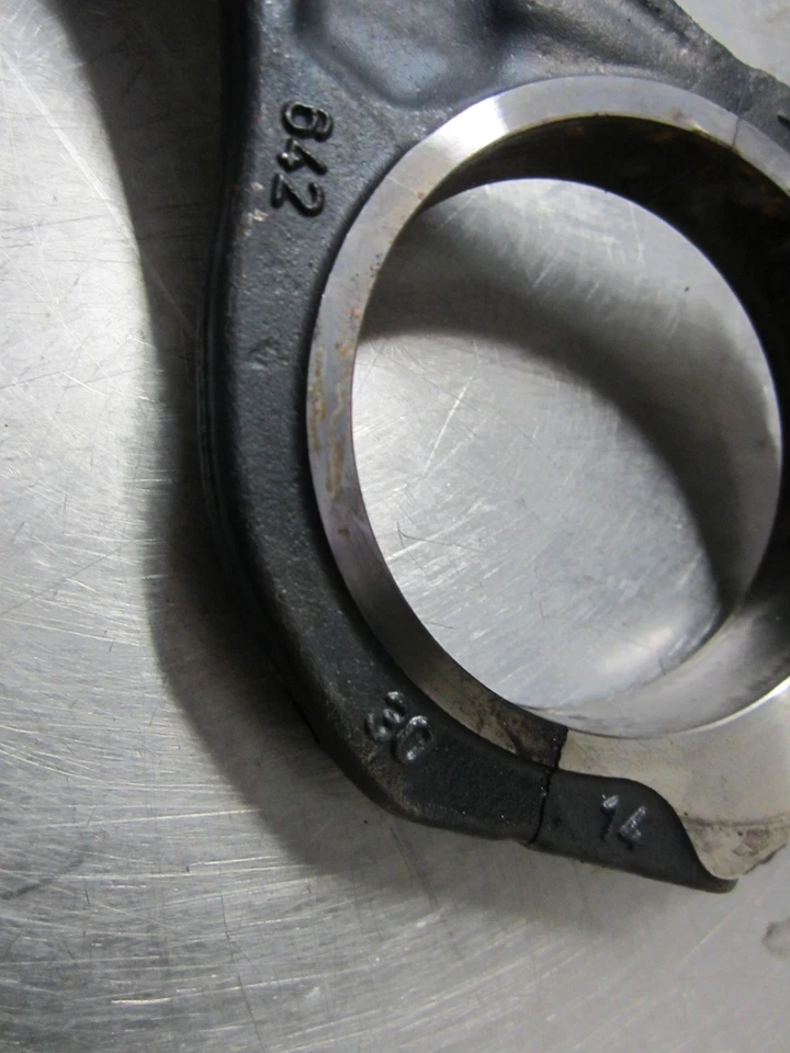 Piston and Connecting Rod Standard From 2009 Dodge Sprinter 2500  3.0 - Image 2 of 4