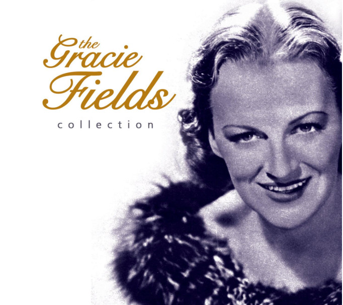 MUSIC CD ALBUM The Gracie Fields Collection