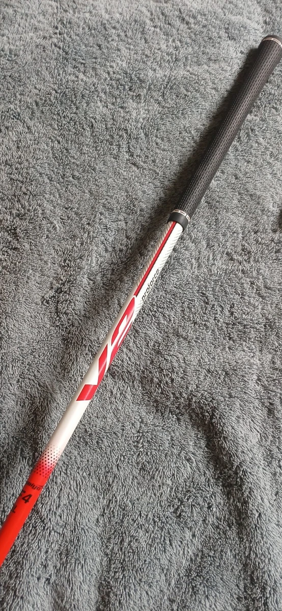 Titleist 913D3 Driver 9.5° Right-Handed Stif Flex Graphite Shaft