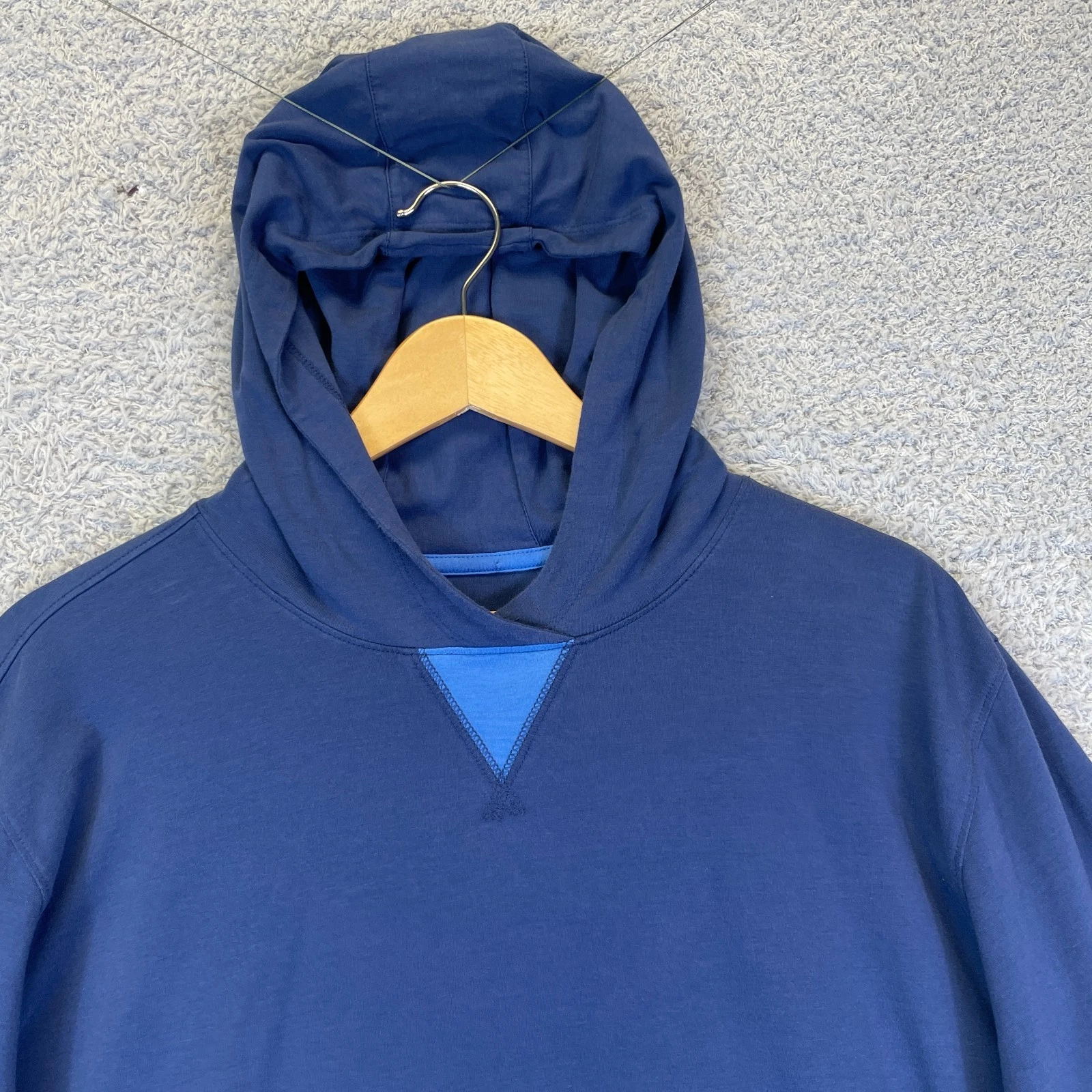 B. Draddy Men’s Golf Lightweight Hoodie Large Blue Pullover Sweatshirt - product detail image 3