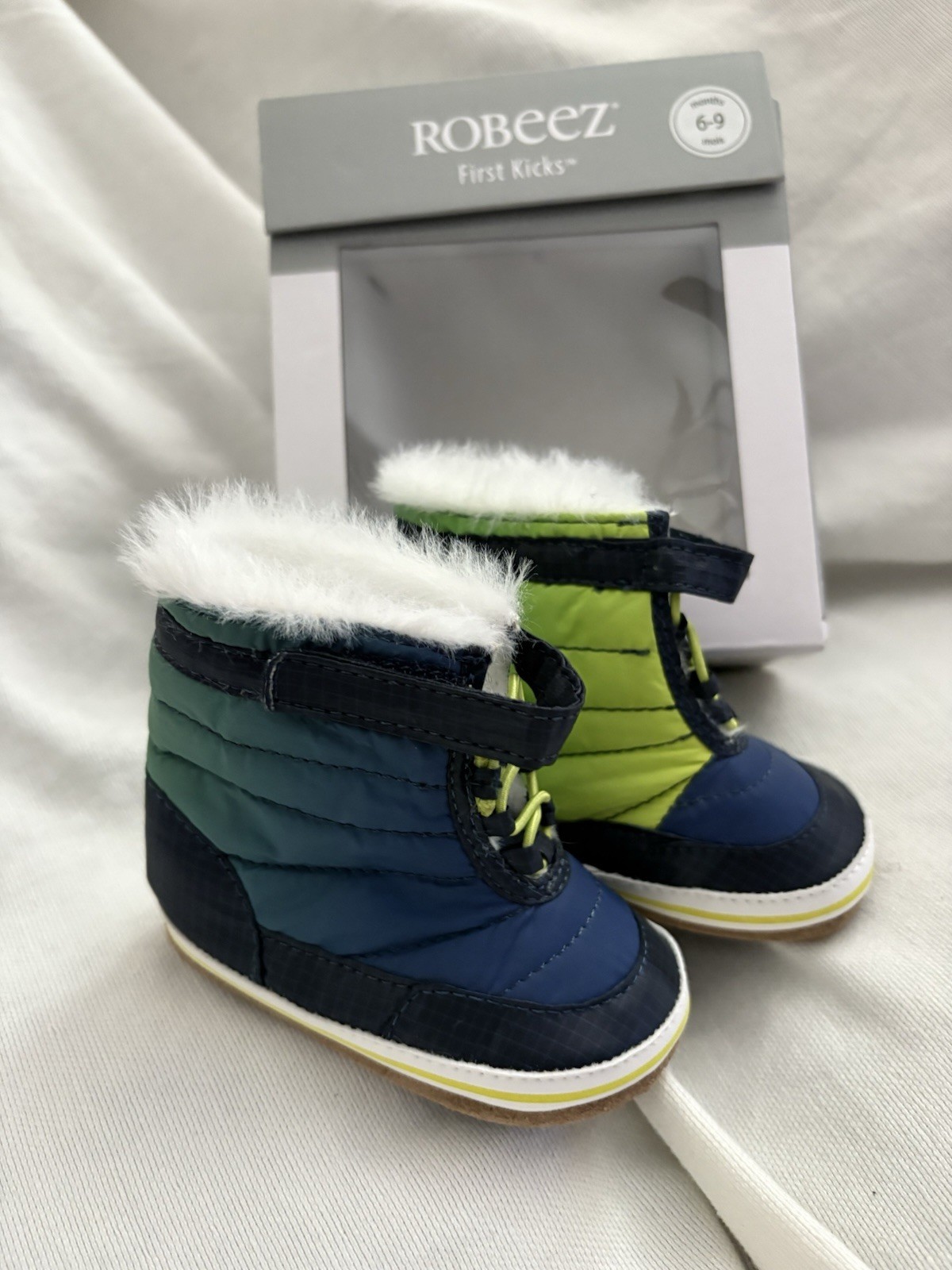 NEW ROBEEZ First Kicks Boys 6-9 Months Aspen Navy Booties RO