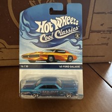 Hotwheels 65 Ford Galaxie Cool Classics Spect...