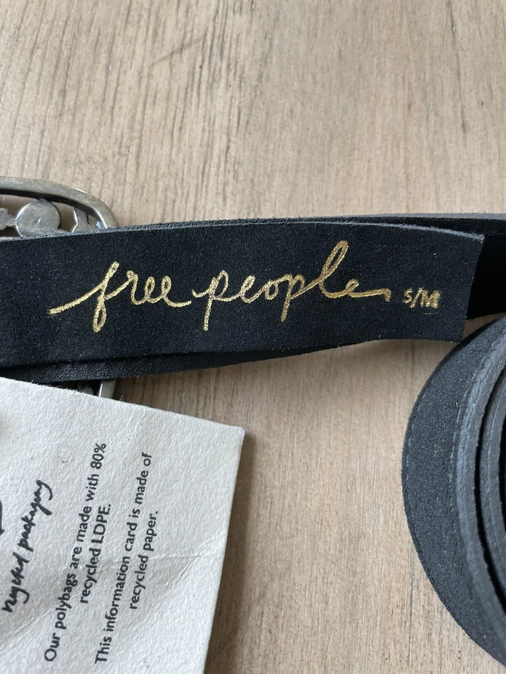 Cinturón Free People de cuero de vaca negro con hebilla de peltre para mujer S/M Foto 4 de 4