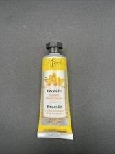 2X Ultra Moisturizing Hand Cream DIFEEL Freesia 40g