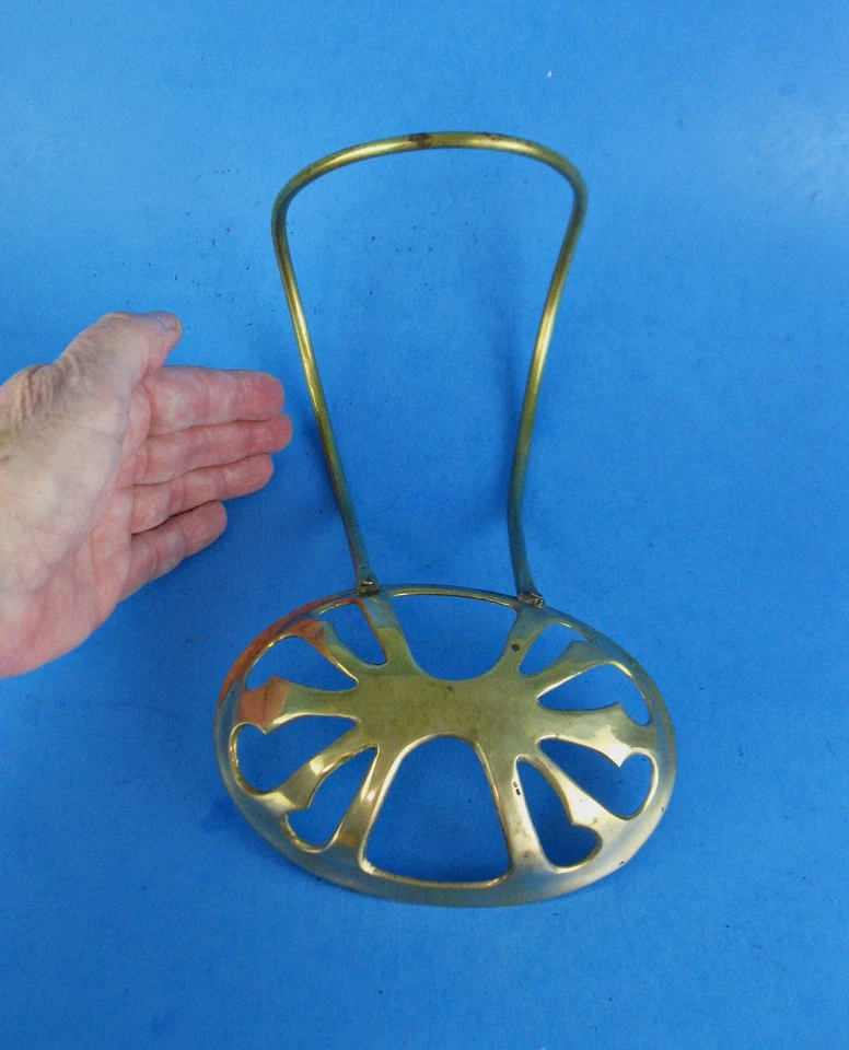 VINTAGE Antique BRASS CLAW FOOT Bathtub SOAP HOLDER Tub Sponge WIRE Plated ? - Image 3 of 4