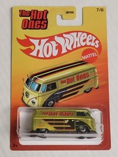 2026 Hot Wheels The Hot Ones Volkswagen T1 Panel Buscombi 78 Lot Of 1