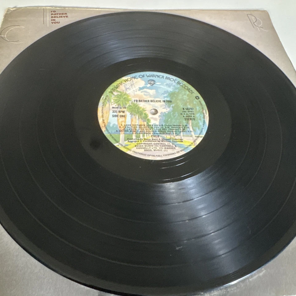 Two CHER Vinyl LPs: Stars [1975] and I'd Rather Believe in You [1976] - Image 2 of 3