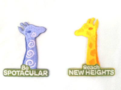 GIRL SCOUT PATCH  REACH NEW HEIGHTS & BE SPOTACULAR  GIRAFFES Zoo Patches/Badges