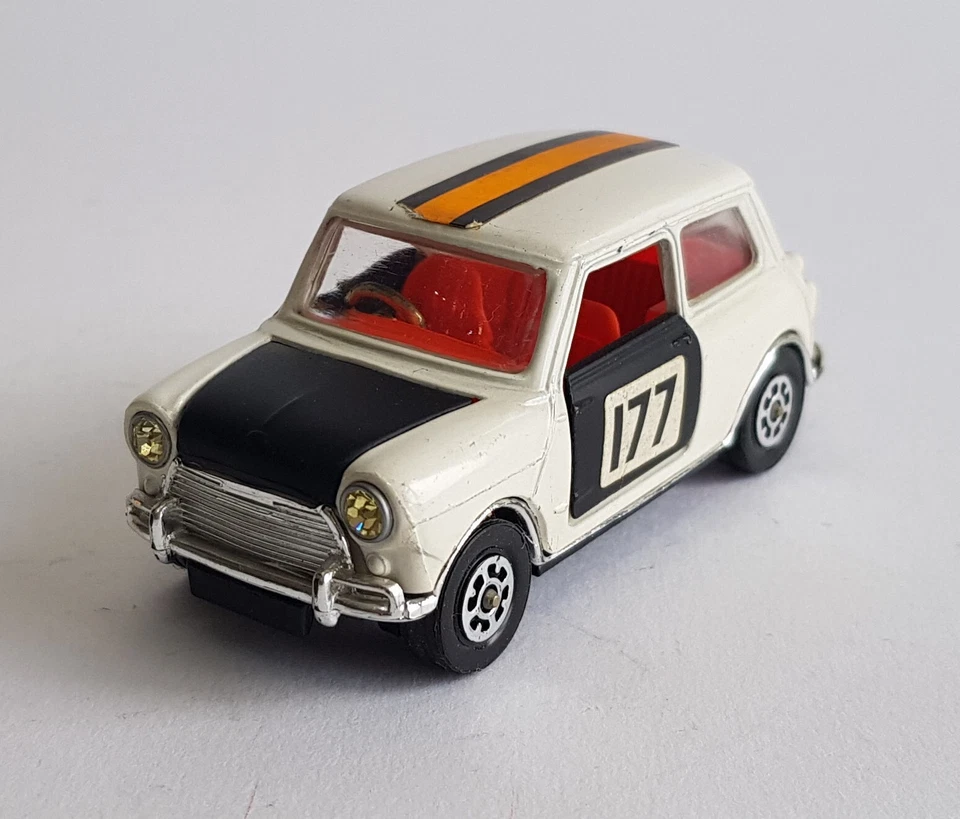 Rare Corgi Toys No. 282, Mini-Cooper Whizzwheels Superb V v N Mint Condition - Image 2 of 4
