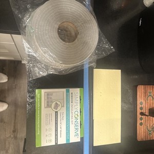 Simply Conserve Window Insulating Kit film 5-Pack 36"x60", Door Sweep/Stripping