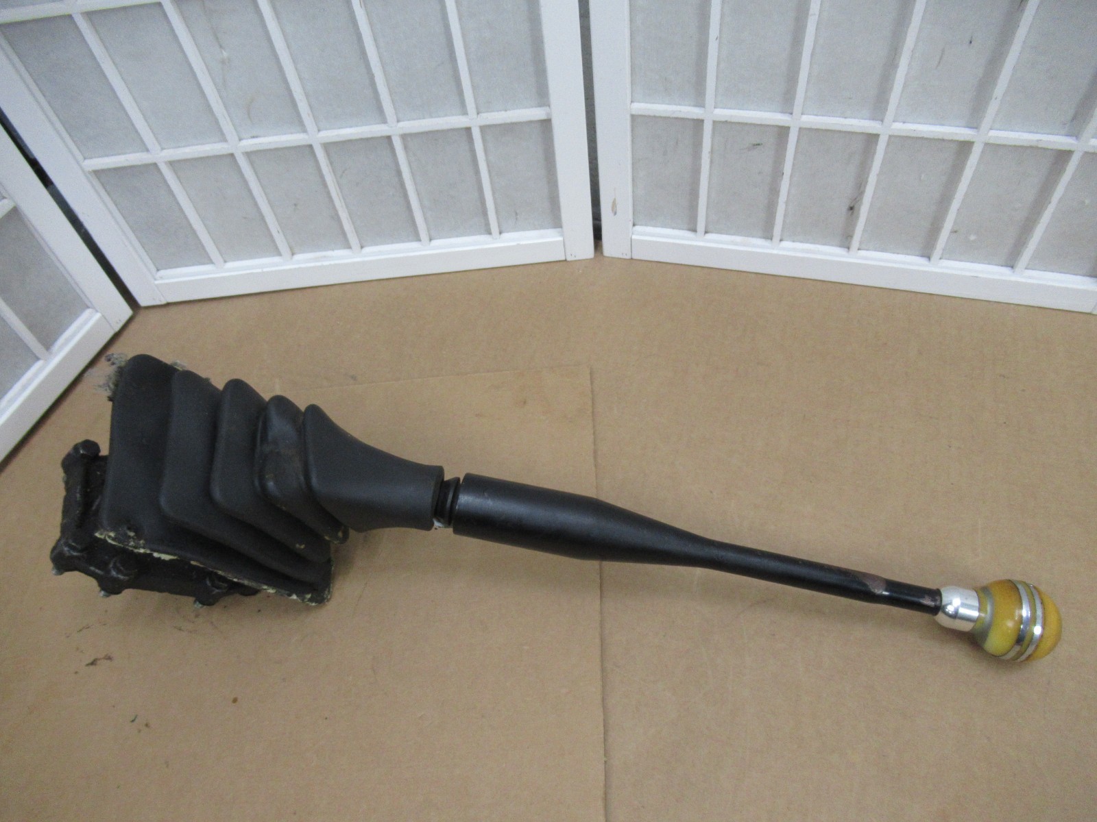 88-97 Ford F150 F250 F350 Bronco ZF 5 Speed Shift Shifter Lever Knob Ball Boot