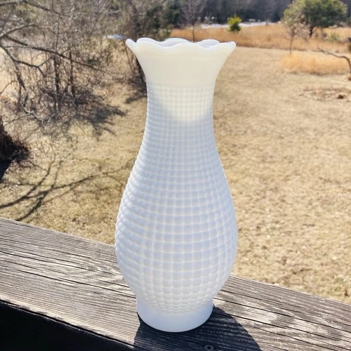 Vintage Milk Glass Lamp Shade Corn Row Hobnail Chimney 3" Fitter Scallop Edge