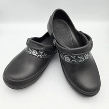 Crocs Mercy Work Clog Womens 6 Black Silver Floral Slip Resistant Slip On Shoes