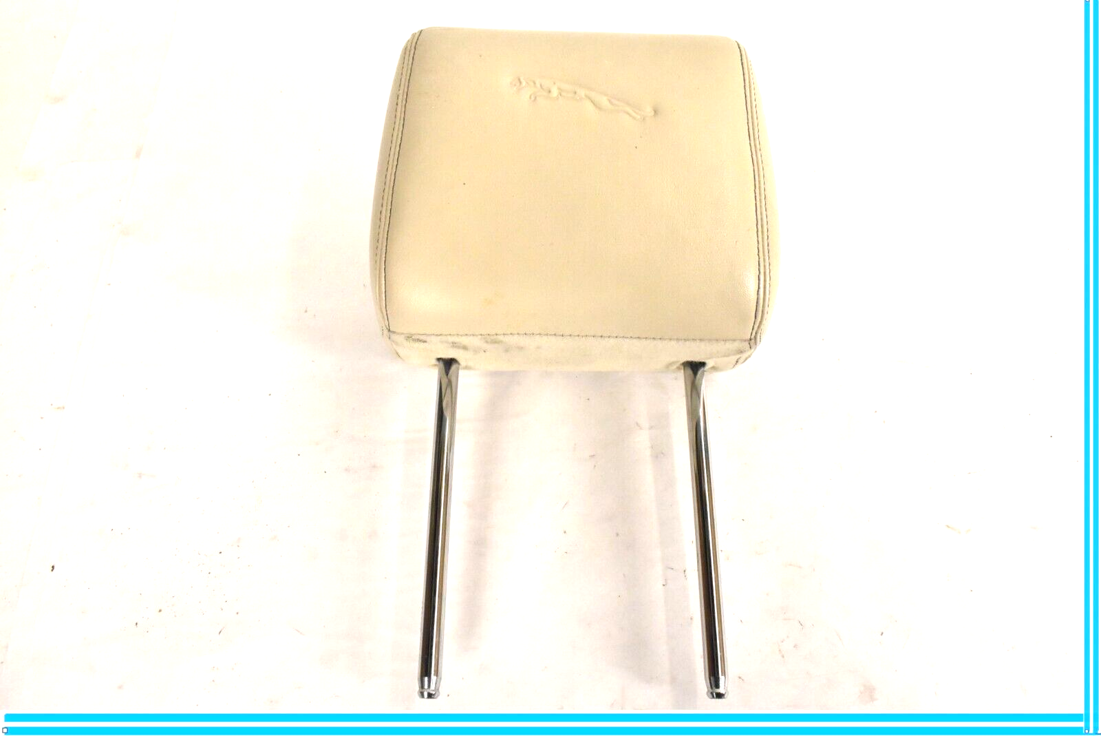 1019 JAGUAR XJ LEFT OR RIGHT FRONT HEADREST W/JAGUAR EMBLEM LOGO OEM