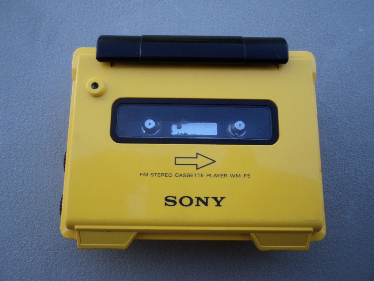 Sony Sports Walkman Yellow WM-F5 Direct-Drive Cassette/FM