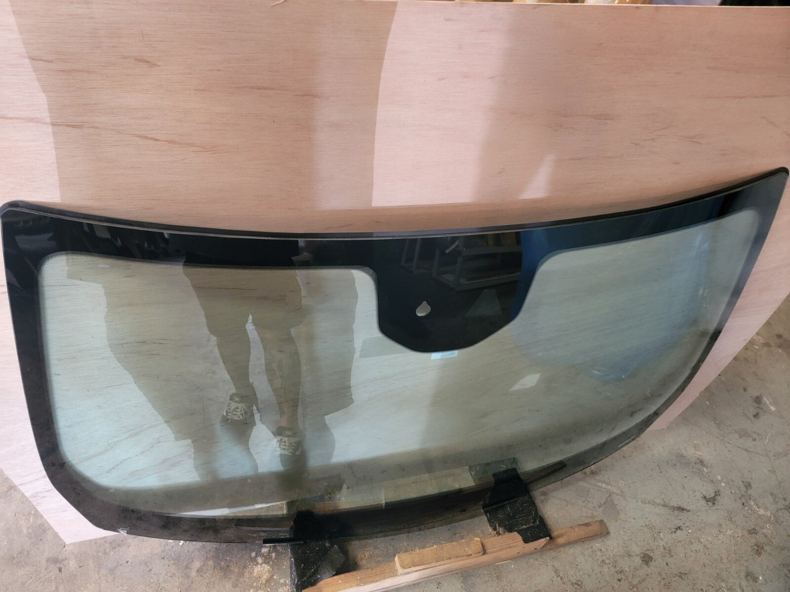 Maserati Levante 4D SUV 2016-2020 Front  Windshield / Glass NEW