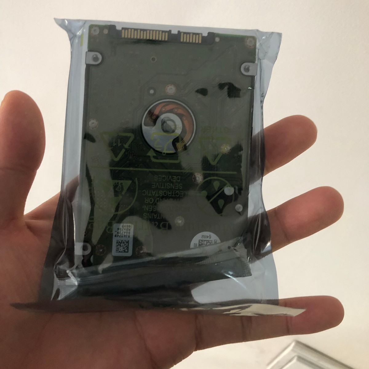 HGST 500GB HTE545050A7E680 5400RPM SATA 600 Mbps 2.5
