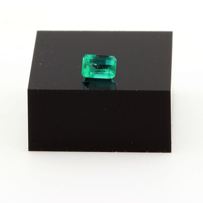 Pierre émeraude 0.28 Carats - Provenance Muzo, Colombie - Neuf Avec étiquettes