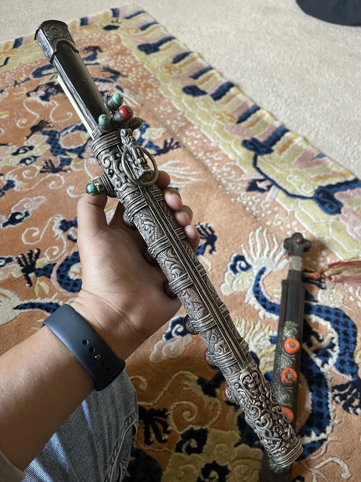 Antigua espada cuchillo de cuentas de coral rojo Aka chino tibetano mongol antiguo siglo XIX Foto 4 de 4