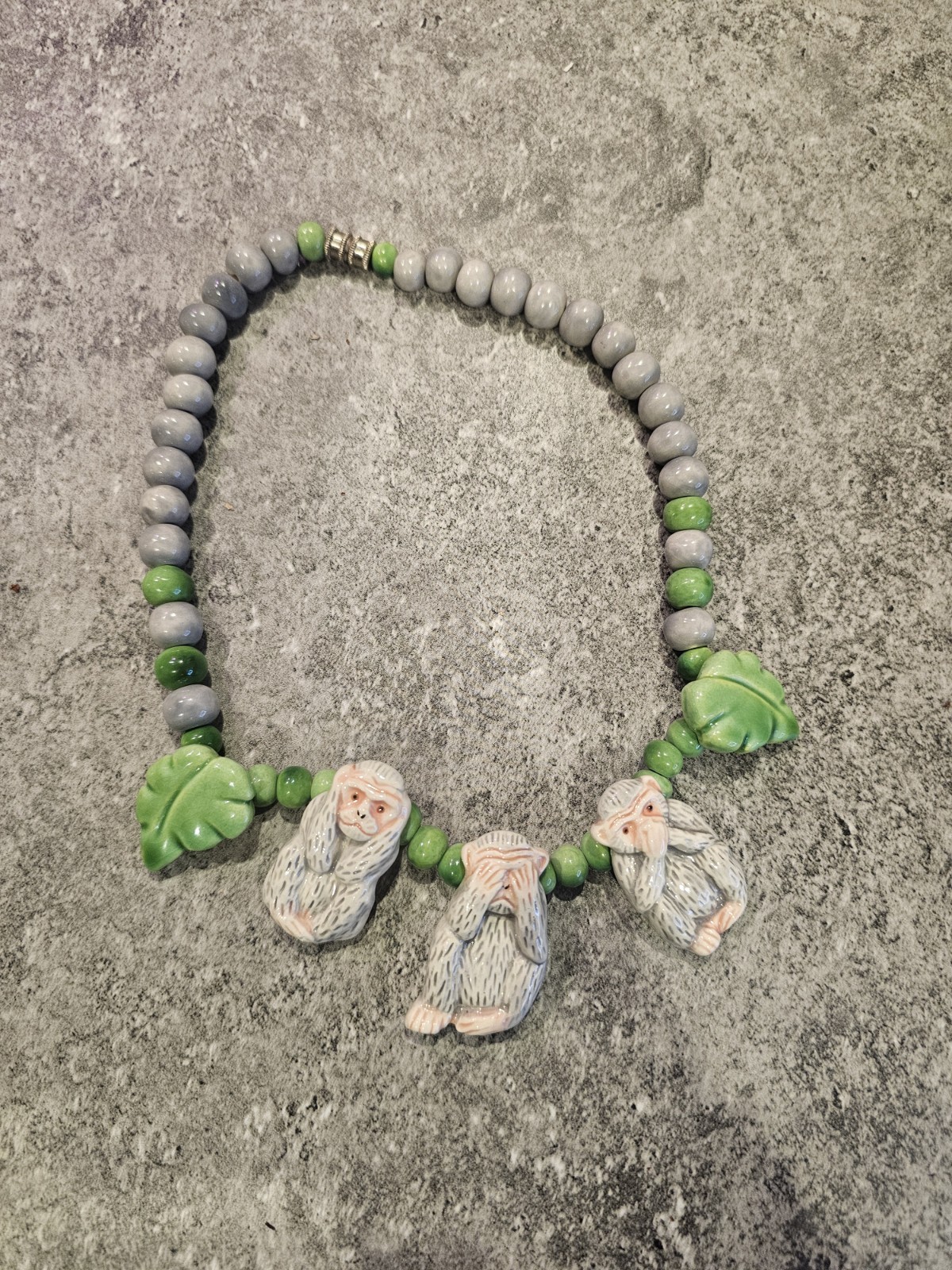 VTG Flying Colors Signed Ceramic Monkey Palm Leaf… - image 1