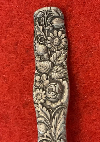 Towle Multi Motif #12 Repousse Flowers 3.7" Sterling Spoon Round Gold Bowl 8g