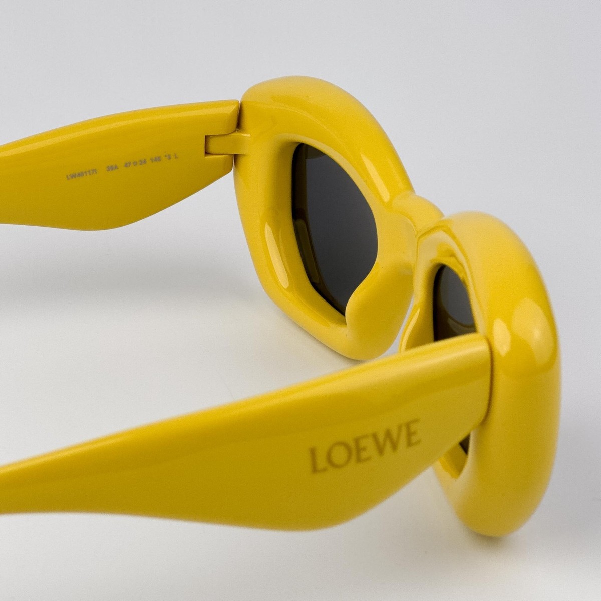 Loewe INFLATED Women Sunglasses Yellow Grey Cat Eye LW40117I 39A NEW AUTHENTIC Loewe Women Sunglasses Yellow Grey Cat Eye LW40117I INFLATED  main image 2
