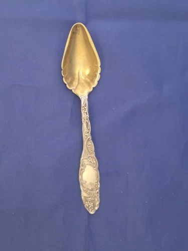 VINTAGE TOWLE STERLING SILVER PRINCESS PATTERN SERVING SPOON SUGAR FRUIT