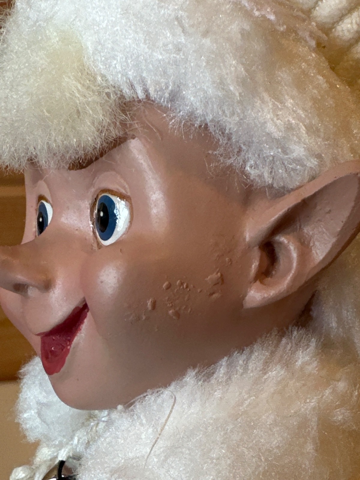 RAZ Imports 19” Posable Elf Cream White Silver Read Description (7)