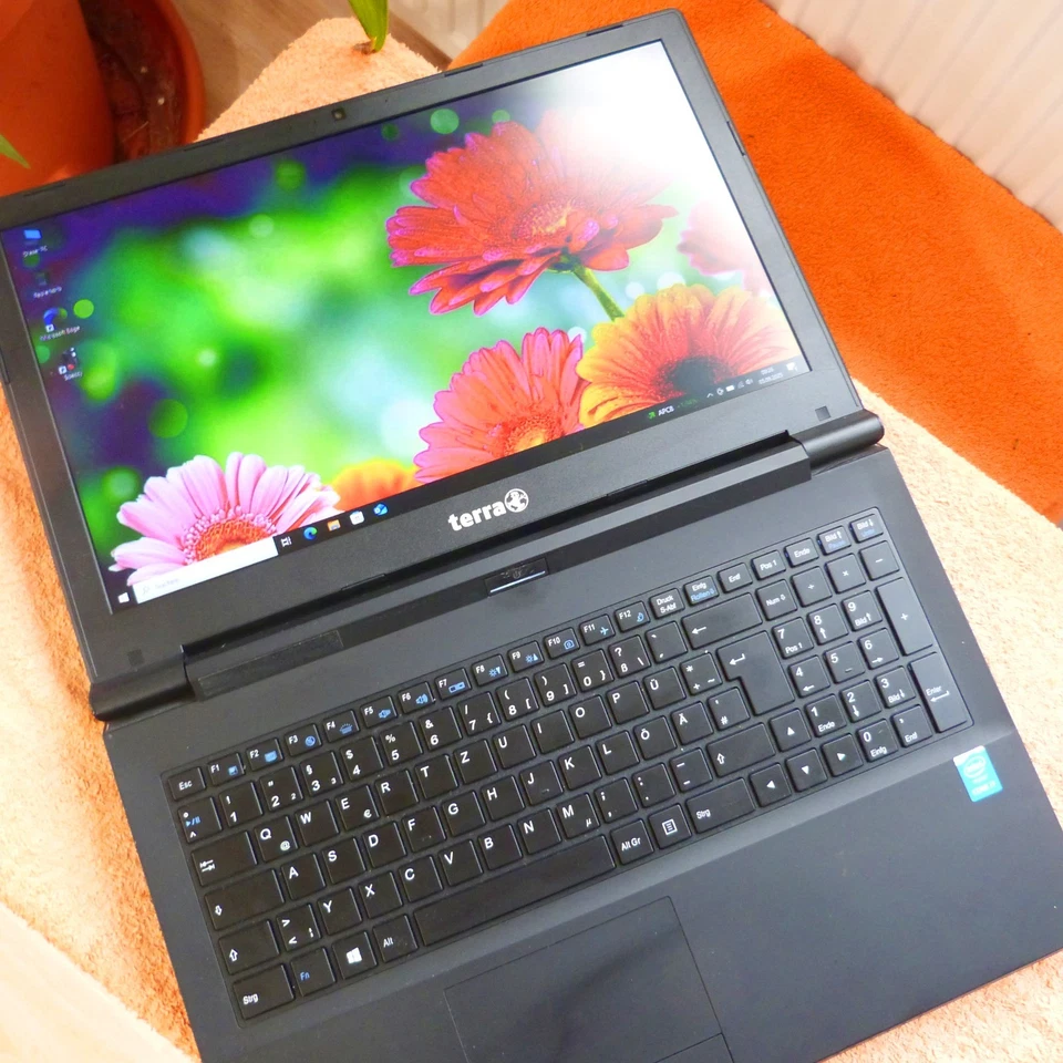 Terra 1542 15 Zoll Business Core i7 l Windows 10 PRO SSD l 16GB RAM NEU l HDMI - Bild 2 von 4