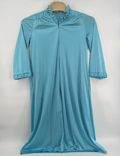 Vtg Vanity Fair Turquoise Long Sleeve Half Zip Ruffle Collar Women s Robe Small