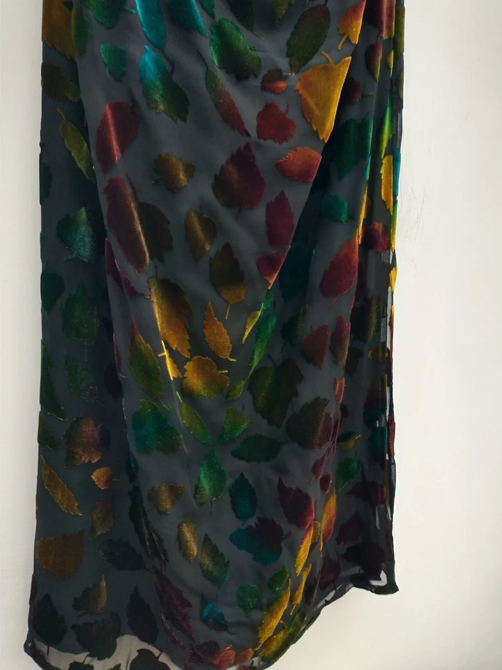 Windsmoor Stunning Velvet And Silk Chiffon Maxi Skirt 16/18 Iridescent Leaves. - Image 2 of 4