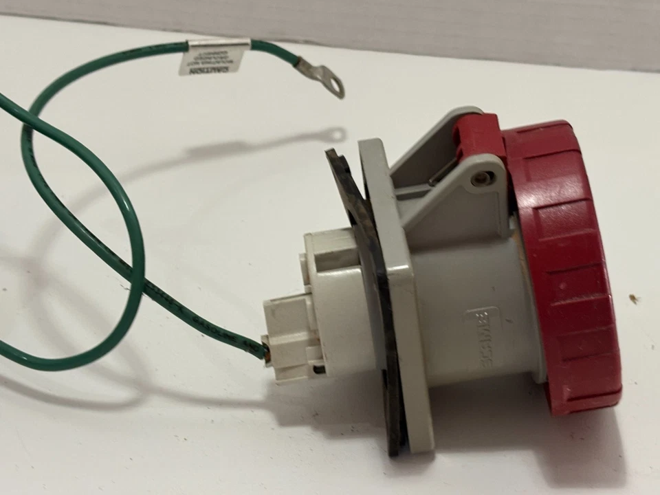 Lote 2 Hubbell SCAME Pin Y Manga Receptáculo 30 Amperios, 3 Fases, Rojo SCM430R7W Foto 4 de 4