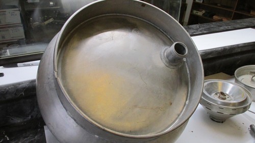 Old Cream Separator McCormick Deering IHC 4F Stainless Bowl & Parts - Foto 4 di 4