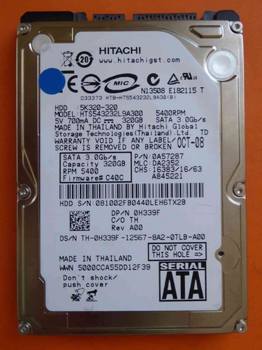 Hitachi HTS543232L9A300 | P/N: 0A57287 | MLC: DA2352 | OCT-08 320GB disco rigido