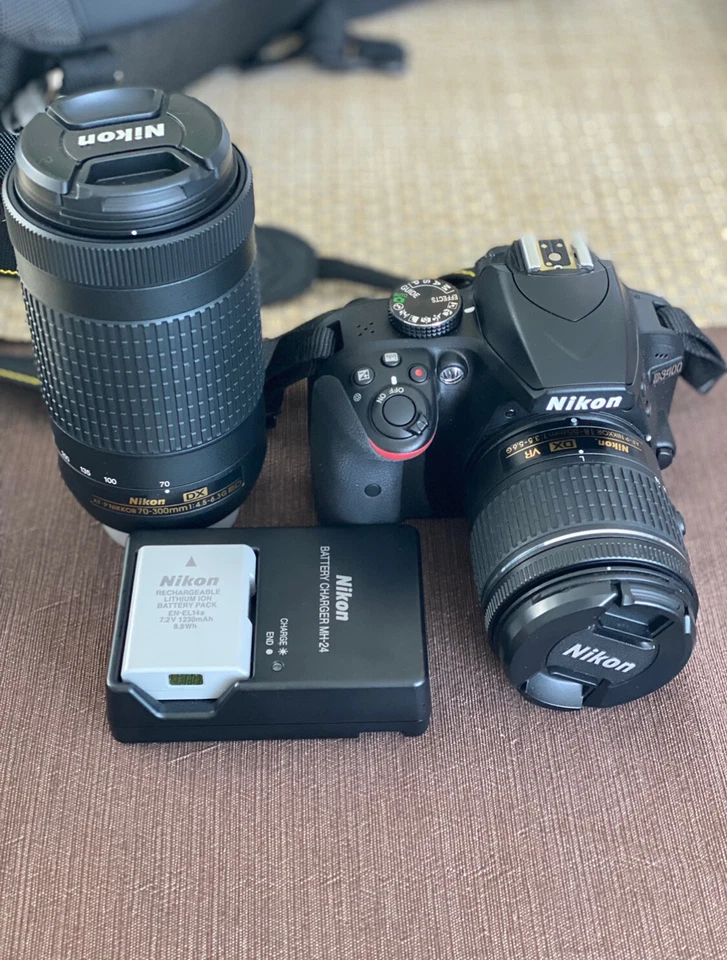 Nikon D3400 Digital SLR Camera with 24.2 Megapixels and 18-55mm and 70-300mm  - Image 3 of 4