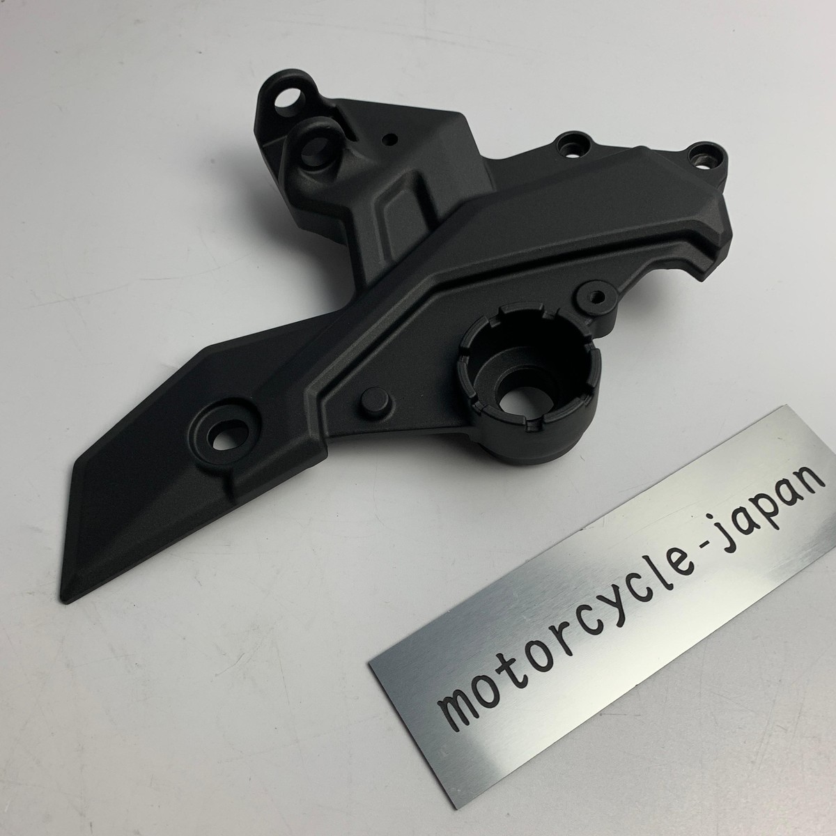 KAWASAKI Genuine NINJA 650 Z650 Front RH Stay Step 35063 KAWASAKI Genuine NINJA 650 Z650 Front RH Stay Step 35063