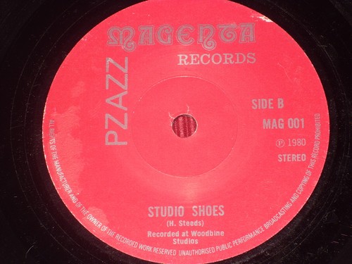 Pzazz: Sky Train / Studio Shoes 1980 7" EX - Picture 3 of 4