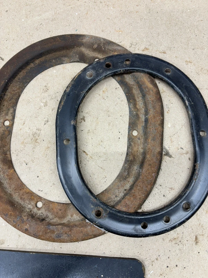 1973 1977 78 1980 Chevrolet C20 C10 K10 GMC Sm465 Transmission Shift Boot Bezel - Image 3 of 4