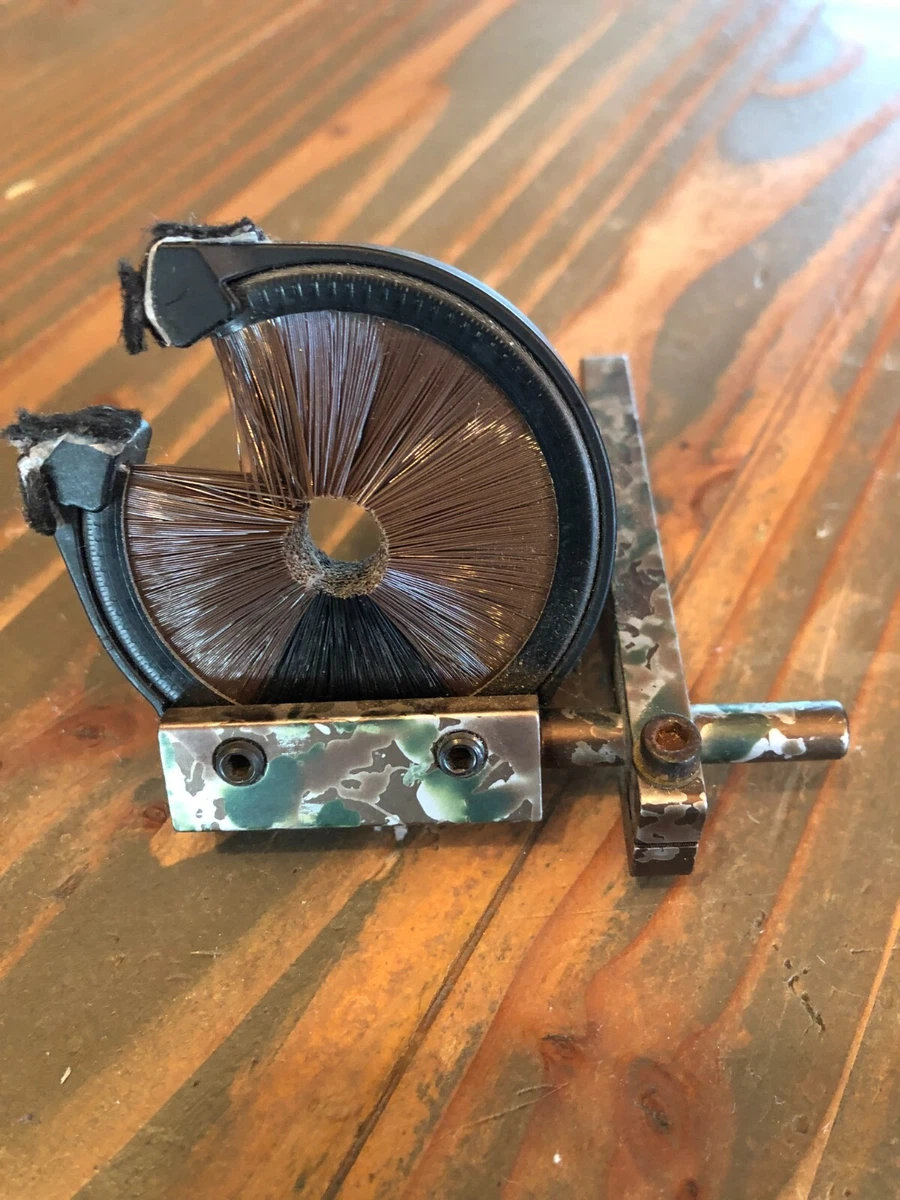 Carolina Archery Products Whisker Biscuit Arrow Rest Camo Rare hard to find