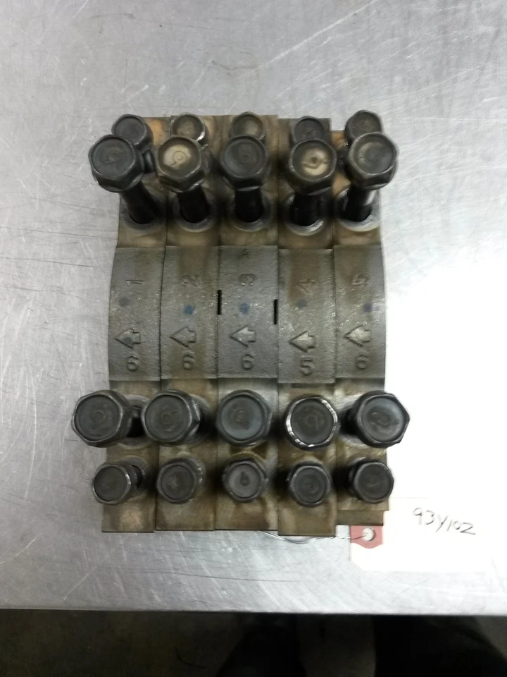 Tapas principales bloque motor para 08-09 Nissan Titan 5.6 Foto 2 de 4