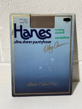 Hanes Vintage Pantyhose Size B Color Taupe Haze 710S NEW Oleg Cassini n/used