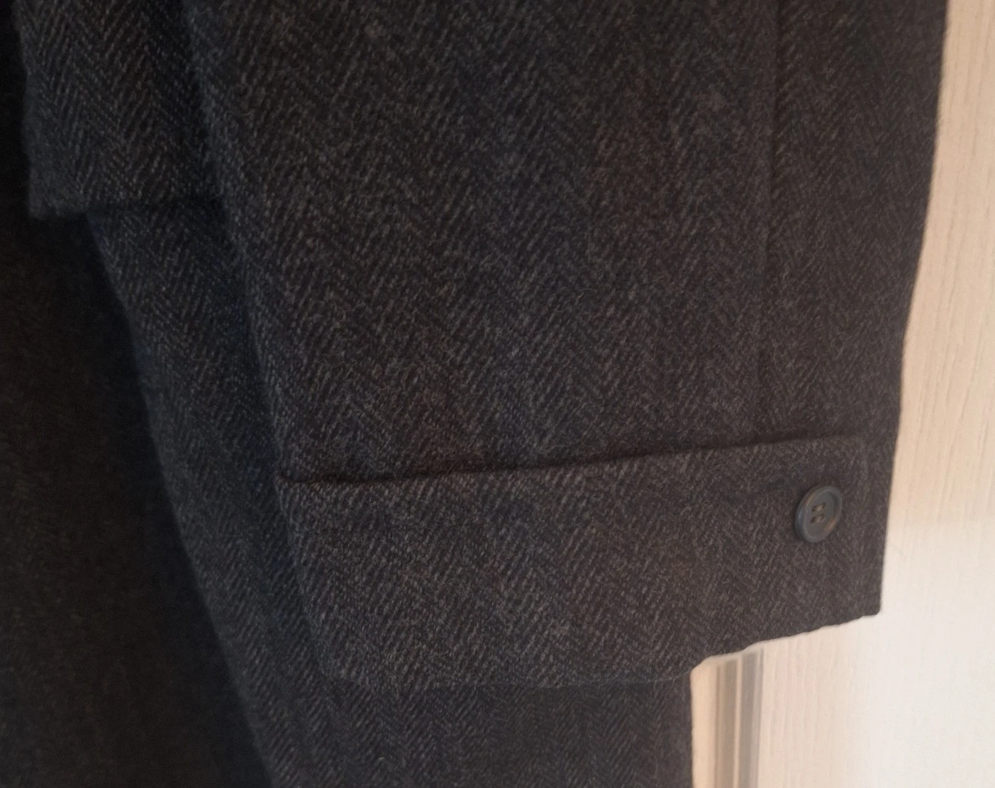 Vintage 1940-50s Michael Stern Men Charcoal Cheviot Wool Overcoat Cascade Est48R image 6