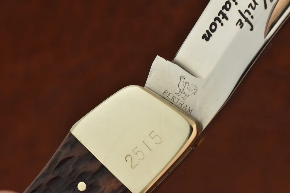 HEN & ROOSTER BERTRAM SOLINGEN GERMANY JIGGED RED BONE NKCA LOCKBACK KNIFE 25490 - Image 3 of 4