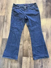 Vigoss Jeans Women's Size 18 Bootcut Mid Rise Dark Wash Stretch Actual 36 x 30